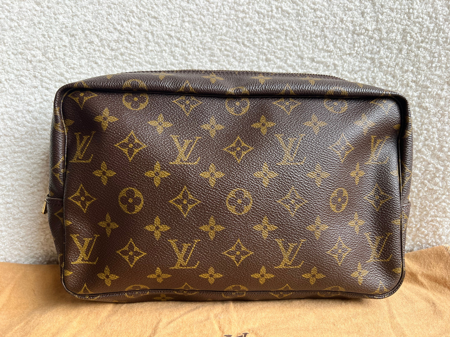 Louis Vuitton Monogram Trousse Toiletry Pouch