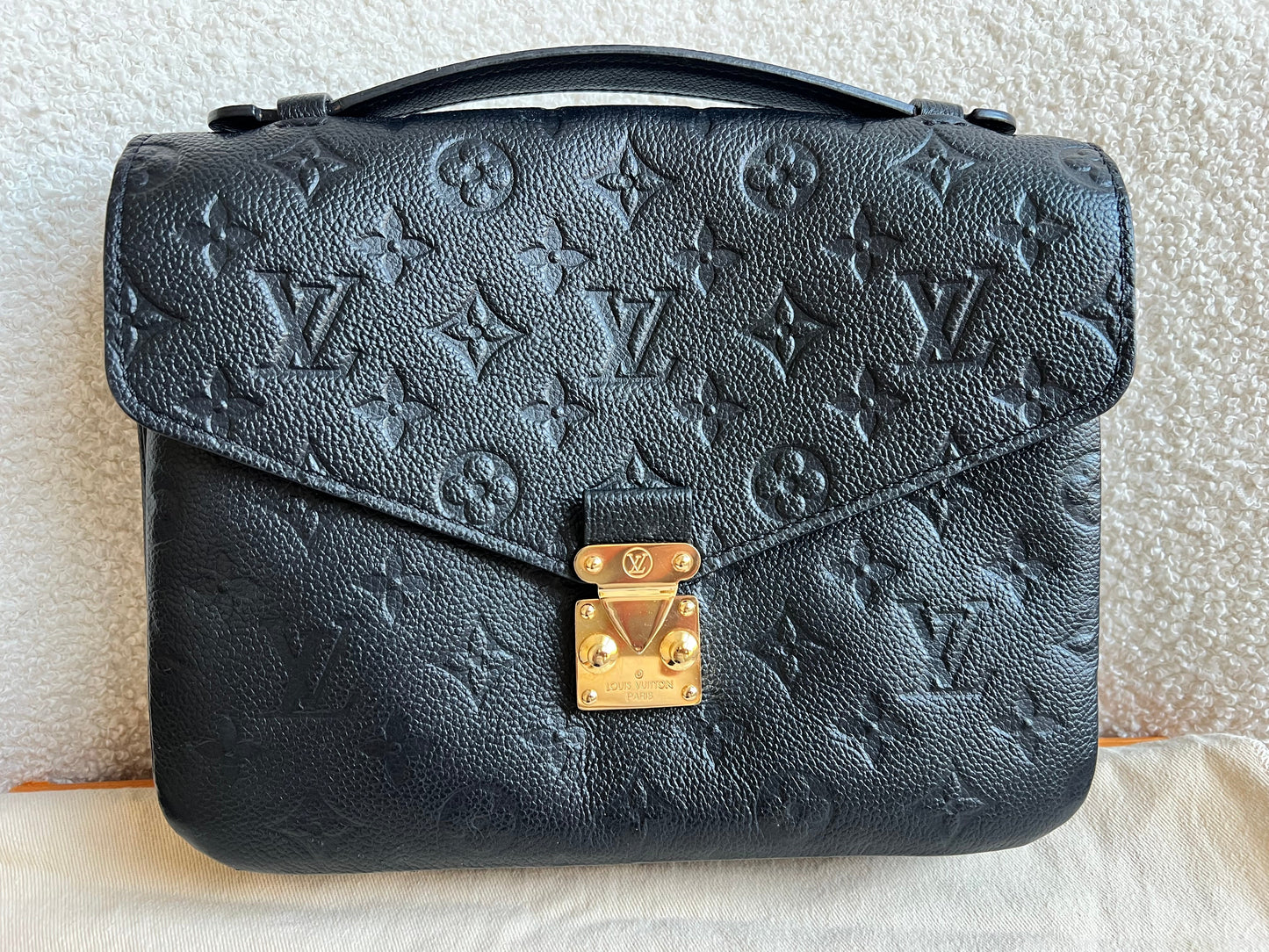 Louis Vuitton Pochette Metis Black Empreinte (RRP £2,200)