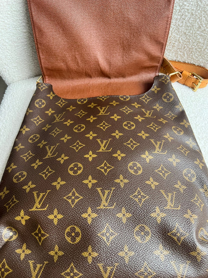 Louis Vuitton Musette Salsa GM