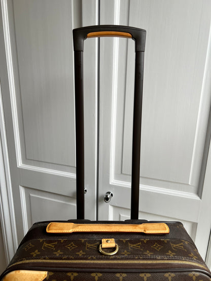 Louis Vuitton Pegase 55 Suitcase Monogram (RRP £2,250)