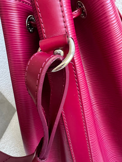 Louis Vuitton Fuchsia Epi Noe GM Bucket Bag