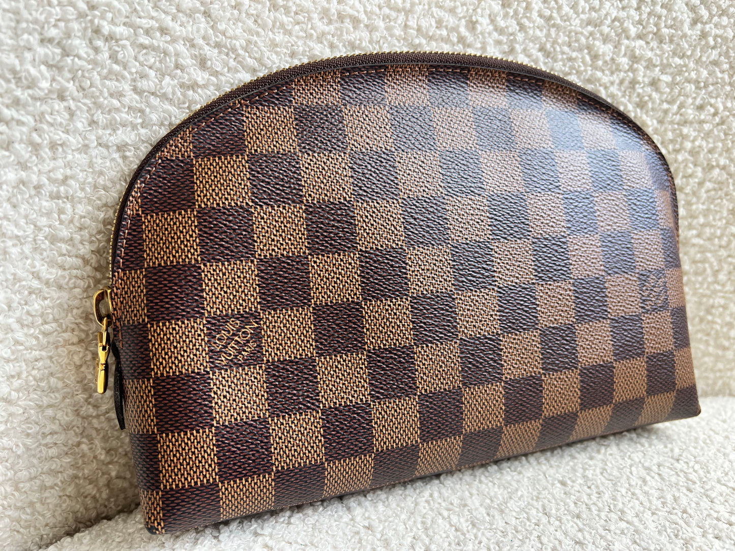 Louis Vuitton Cosmetic Pouch MM Damier Ebene (RRP £495)