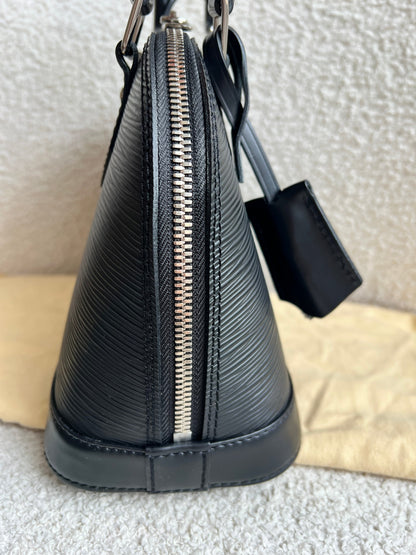 Louis Vuitton Alma BB Black Epi (RRP £1540)