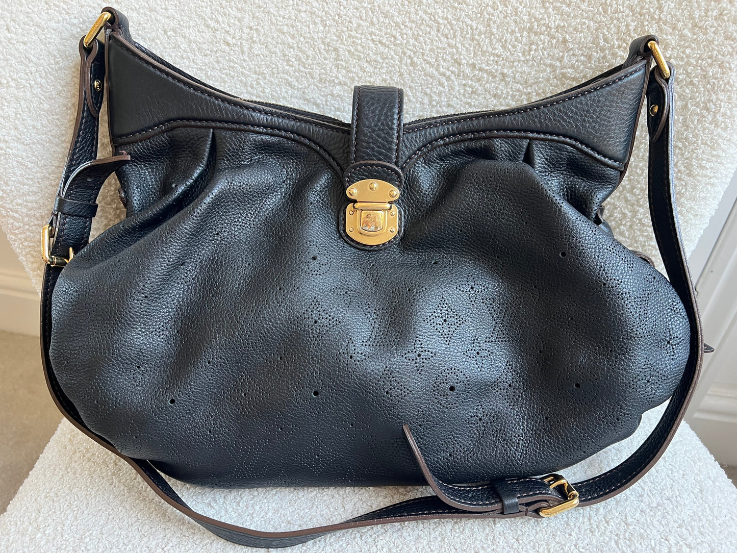 Louis Vuitton Black Monogram Mahina Leather Shoulder Bag