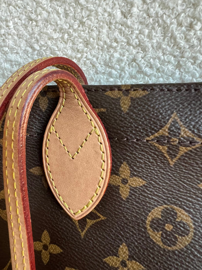 Louis Vuitton Carry It Tote