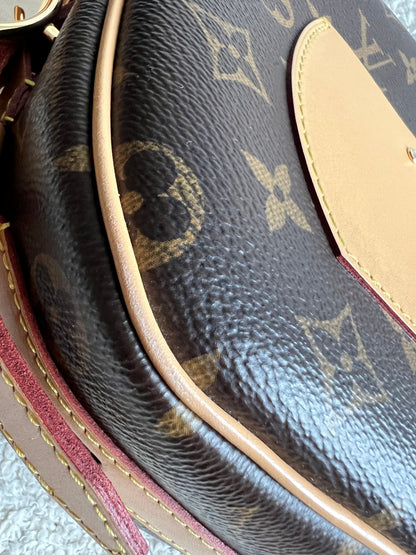 Louis Vuitton Boite Chapeau Souple MM (RRP £2320)