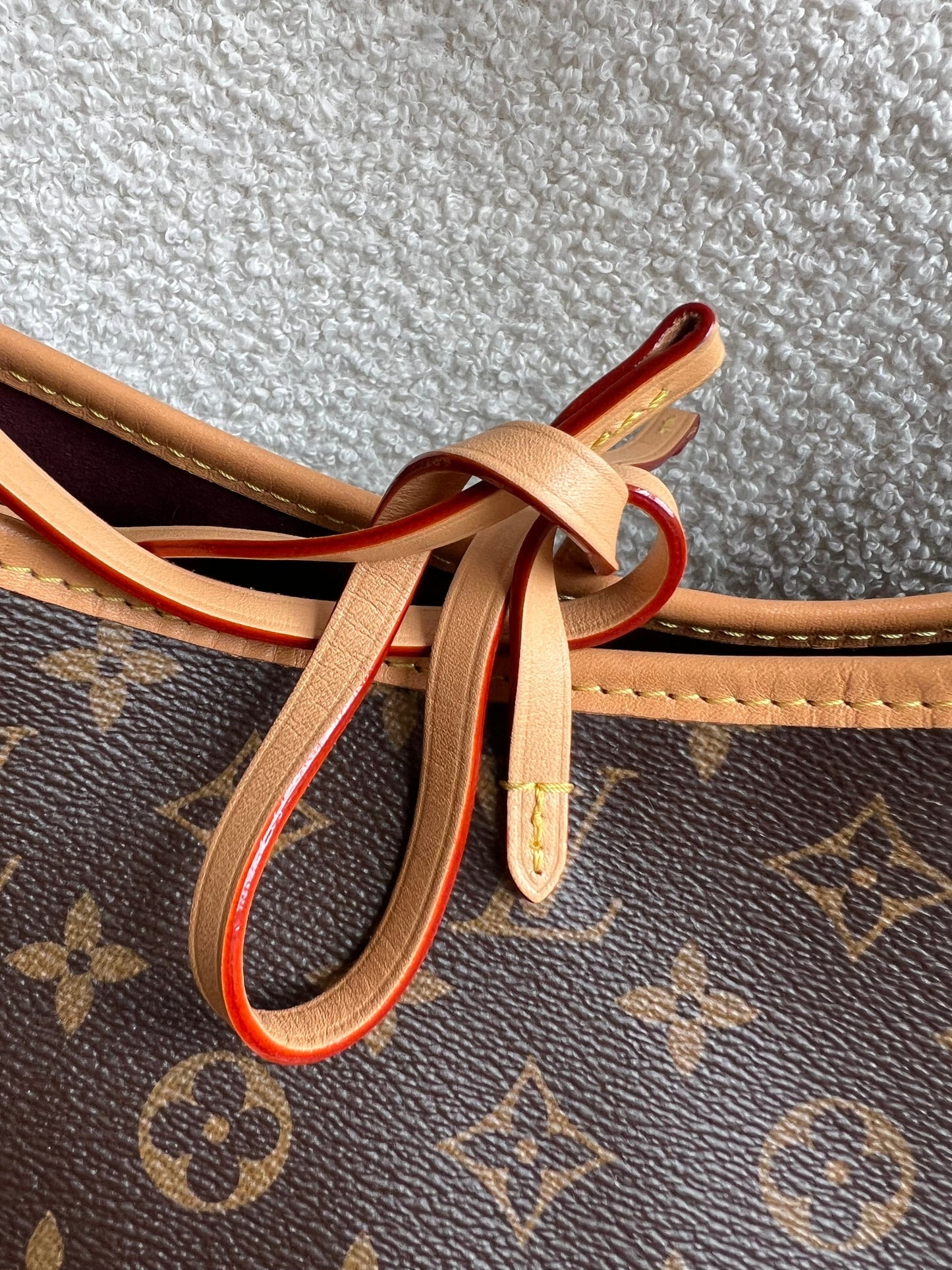 Louis Vuitton Carryall MM Monogram Canvas (RRP £2370)