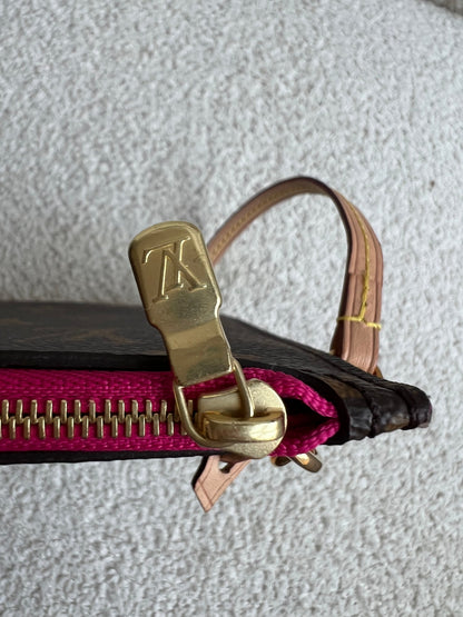 Louis Vuitton Pouch (from Neverfull MM) in Monogram