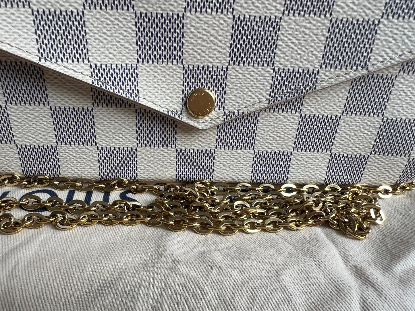Louis Vuitton Felicie Pochette Damier Azur (RRP £1110)