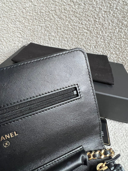 Chanel Wallet on Chain in Black Lambskin Gold Hardware (RRP £2,930)