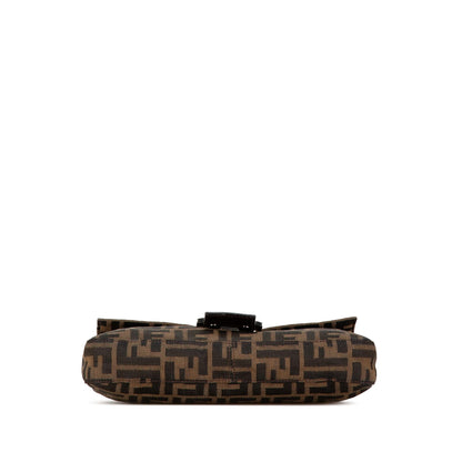 Fendi Zucca Canvas Baguette (SHG-gVALkA)