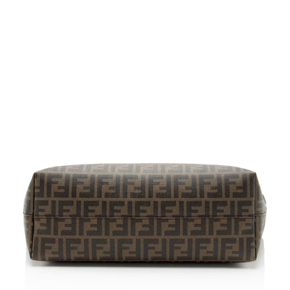 Fendi Zucca Canvas Logo Medium Roll Tote (SHF-U2XZrj)