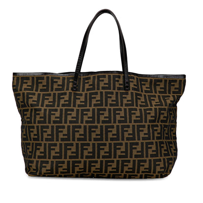 Fendi Zucca Canvas Tote (SHG-mAaIRp)