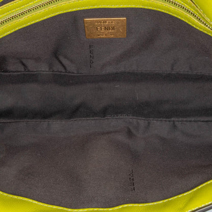 Fendi Zucca Embossed Baguette Satchel Shg-Jxmw95