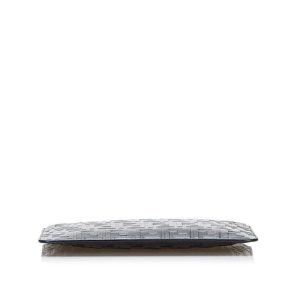 Fendi Zucca Embossed Zip Pouch (SHG-ocVOj7)