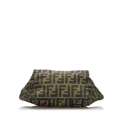 Fendi Zucca Handbag (SHG-UA8E6t)