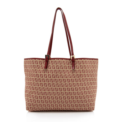 Fendi Zucchino Roll Tote (SHF-oTfht9)