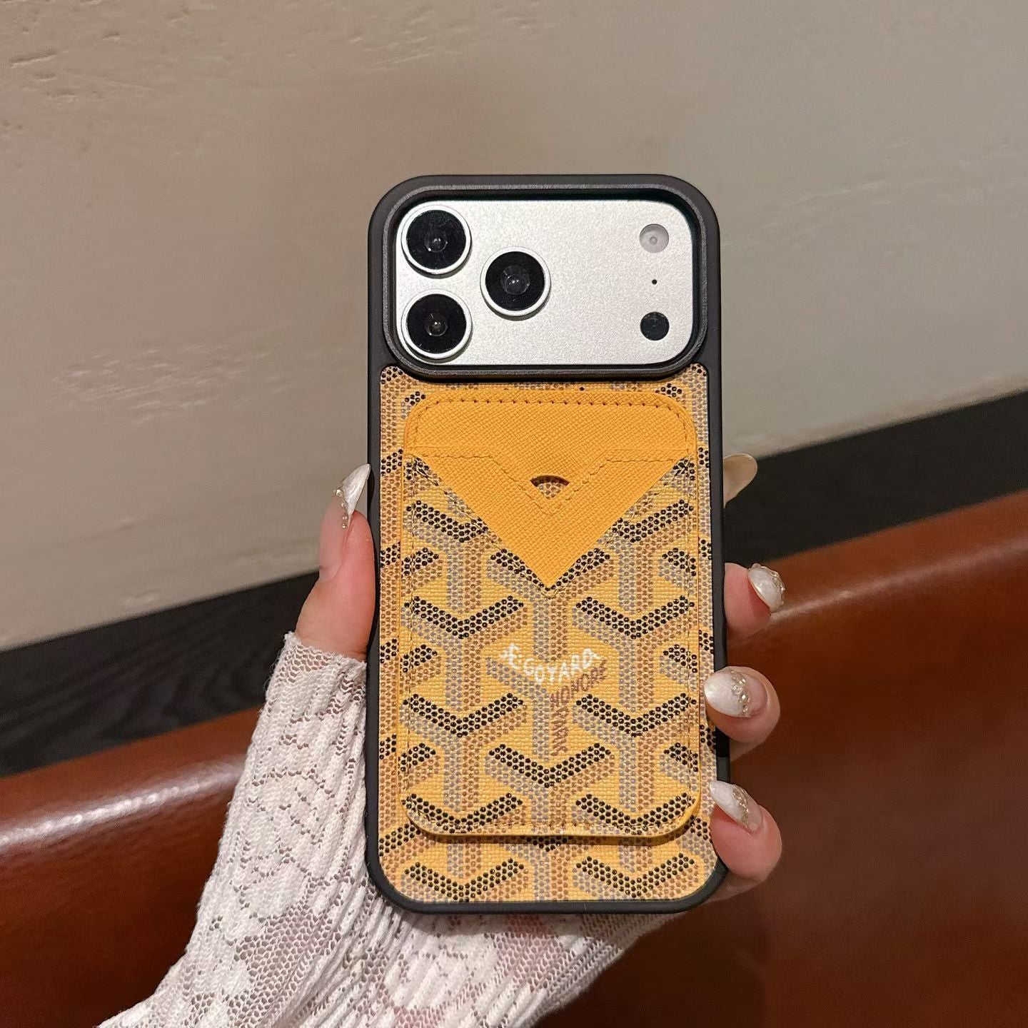 Goyard Magnet Card Holder Phone Case iPhone 1317 / Pro / Pro Max / Plus / Air