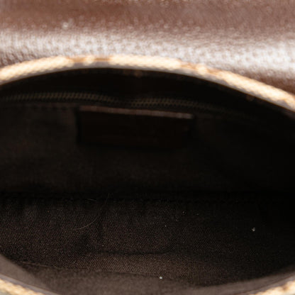 Gucci GG Canvas Belt Bag (SHG-sxzARj)