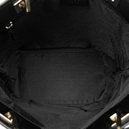 Gucci GG Canvas Tote (SHG-jHxFxZ)