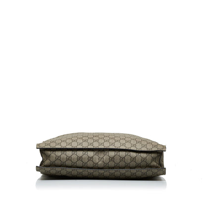 Gucci GG Supreme Convertible Soft Tote (SHG-W3x4zT)
