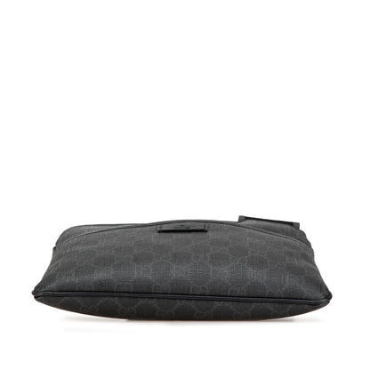 Gucci GG Supreme Crossbody