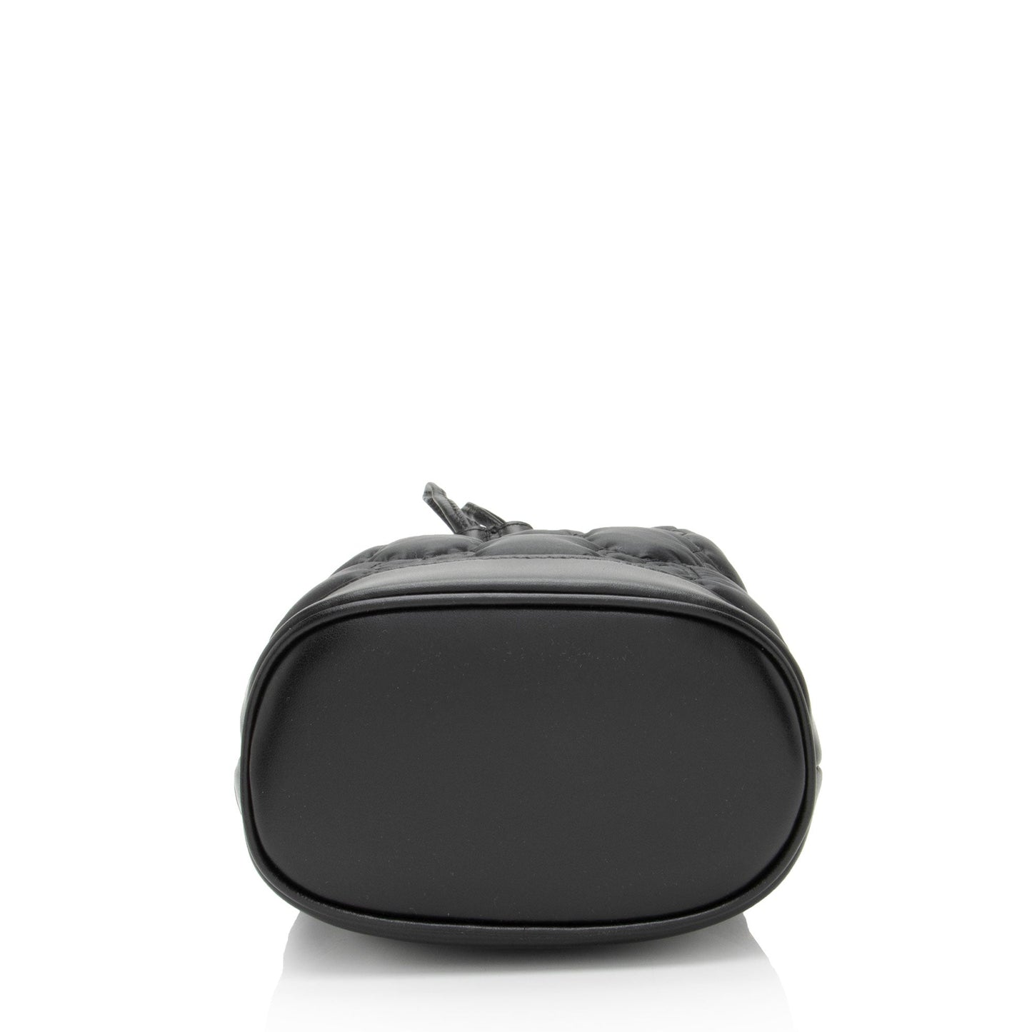 Gucci Jumbo GG Matelasse Leather Bucket Bag