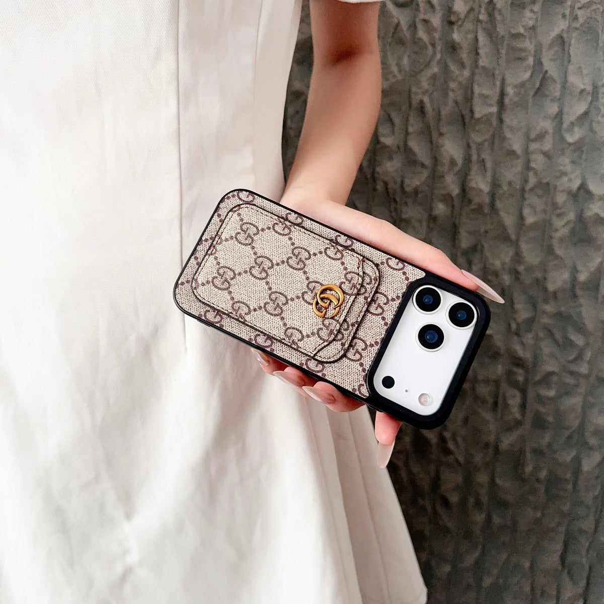 Gg Card Slot Phone Case Iphone 17 Series / 18 Pro / 18 Pro Max