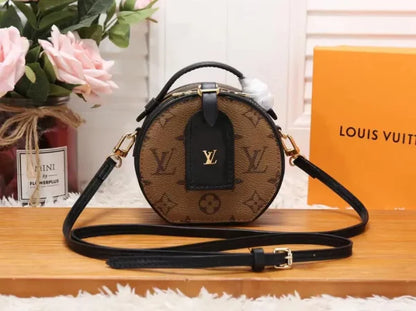 Louis Vuitton Leather Mini Round Lady Shoulder Bag