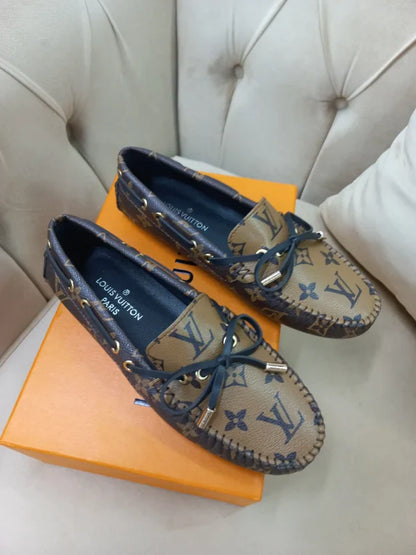 Louis Vuitton Loafers Men鈥檚 Flat Leather Shoes