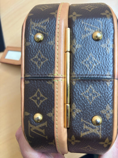 Louis Vuitton Petite Boîte Chapeau Bag