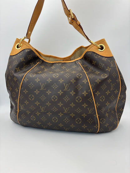 Louis Vuitton Galliera Hobo Bag