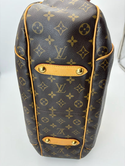 Louis Vuitton Galliera Hobo Bag
