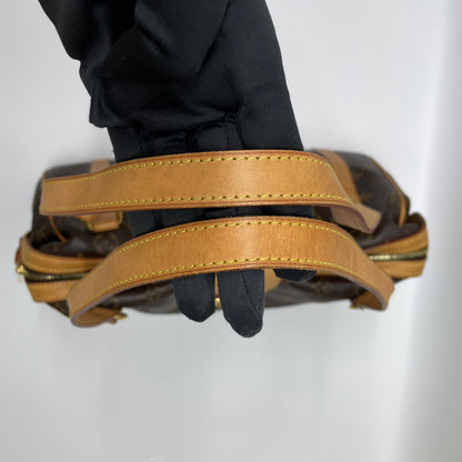 Louis Vuitton Stresa PM Monogram Shoulder Bag M51186 (B12065910P)