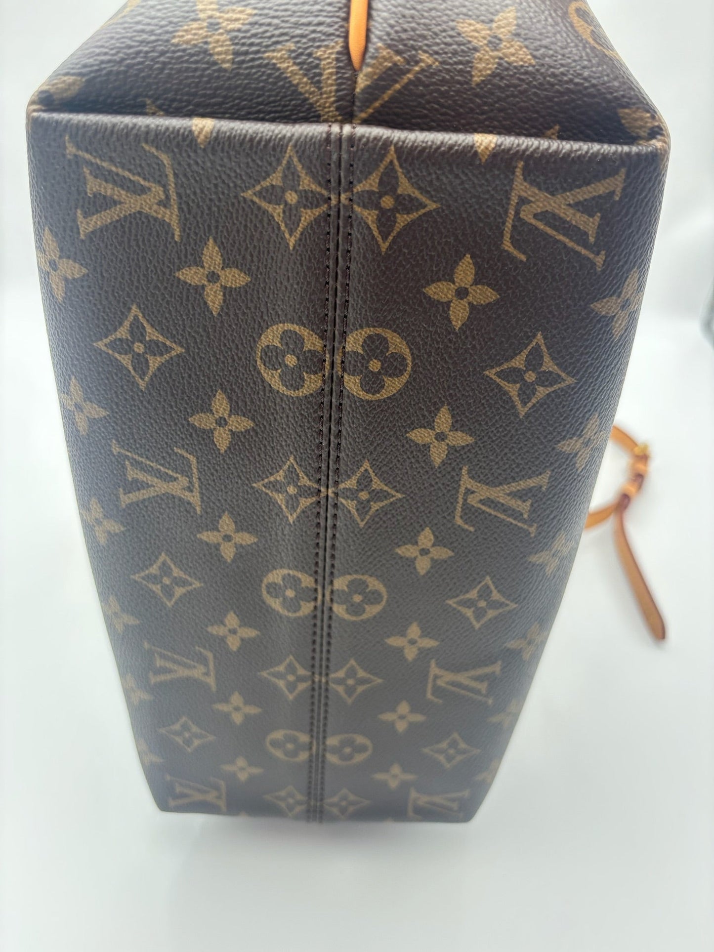 Louis Vuitton Monogram Turenne MM