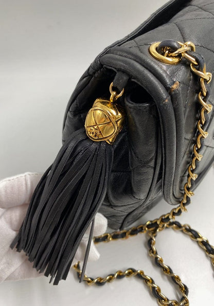 Chanel Vintage Crossbody Flap bag
