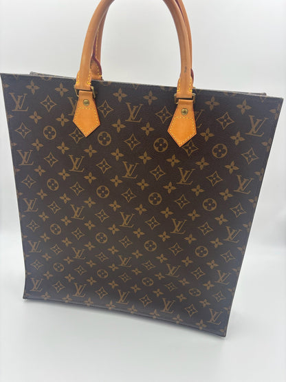 Louis Vuitton Monogram Sac Plat