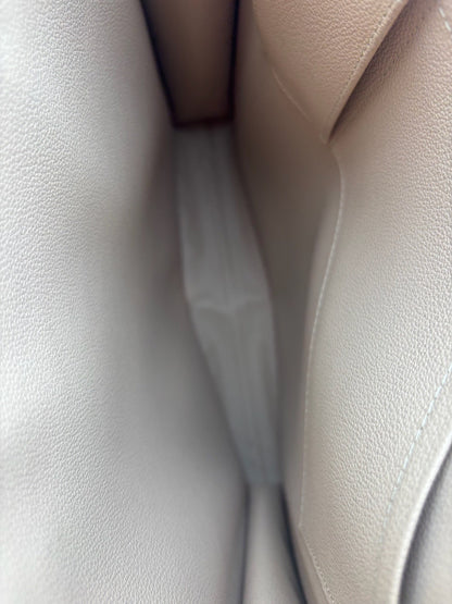 Louis Vuitton Monogram Sac Plat