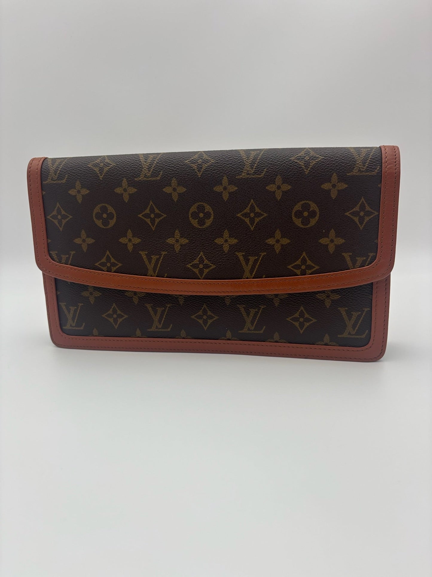 Louis Vuitton Monogram Pochette Dame