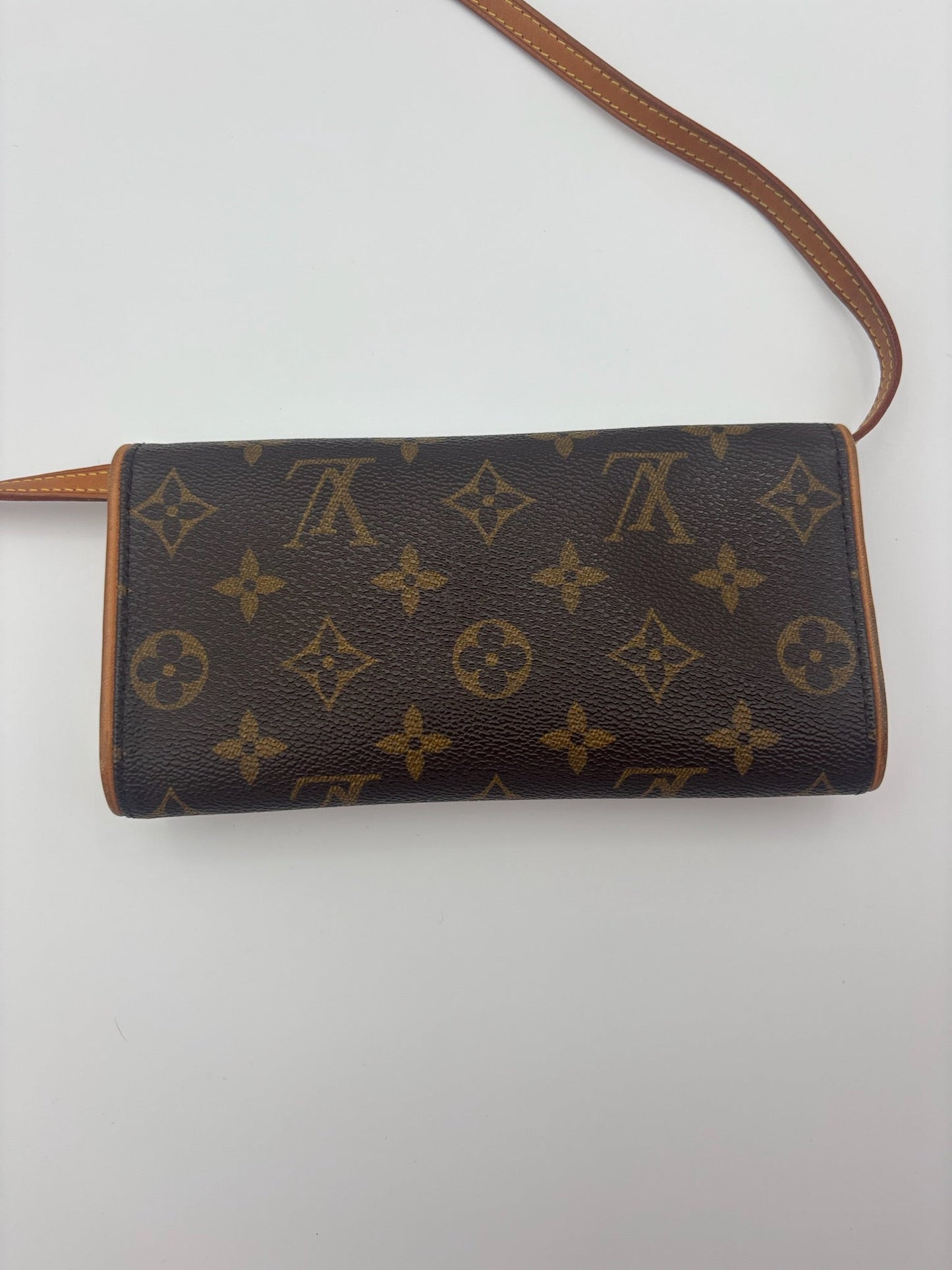 Louis Vuitton Monogram Pochette Twin PM
