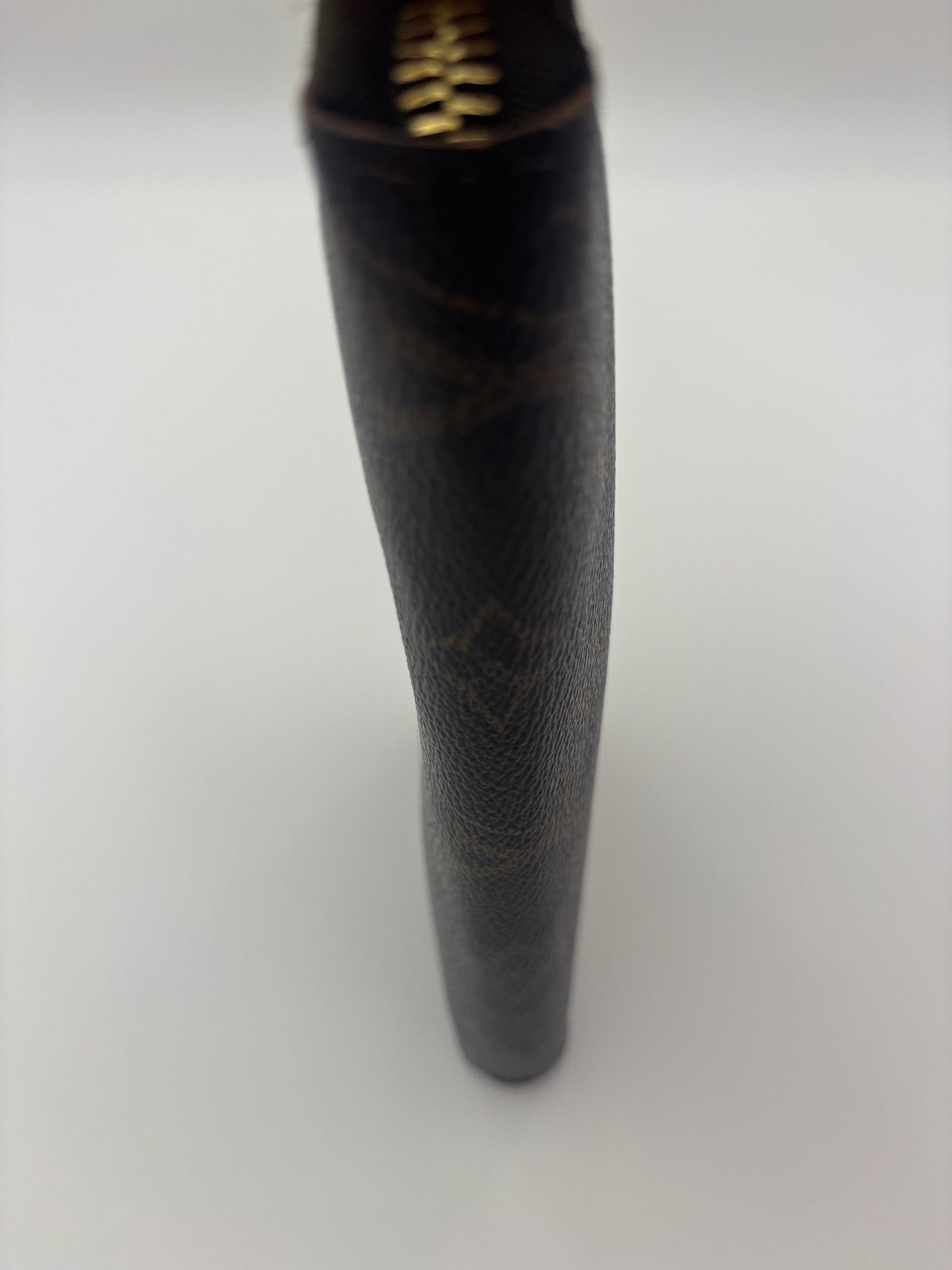Louis Vuitton Monogram Zippy Wallet