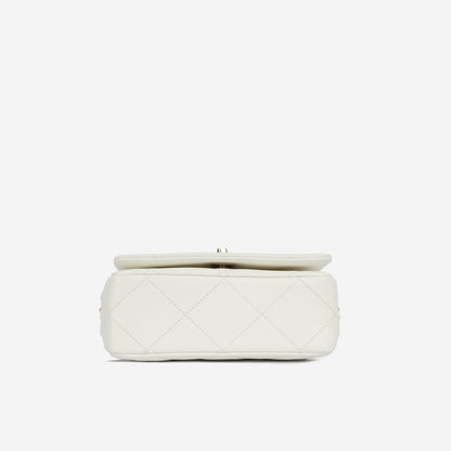 Seasonal Chain Rows Square Flap