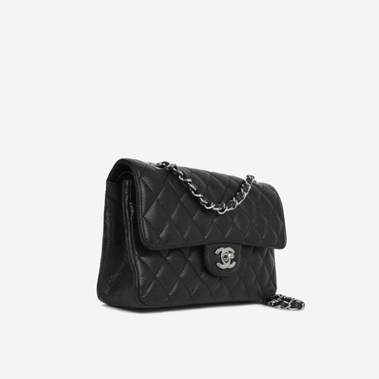 Chanel Classic Flap Lambskin Black Shoulder Bag Style 252