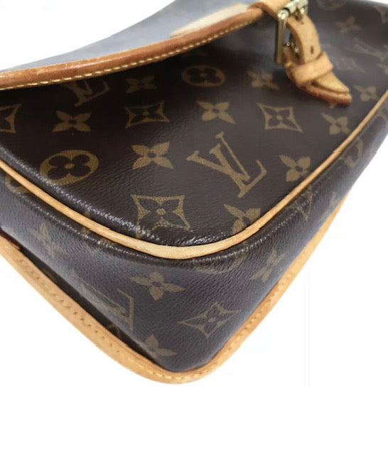 LOUIS VUITTON MONOGRAM SOLOGNE CROSSBODY