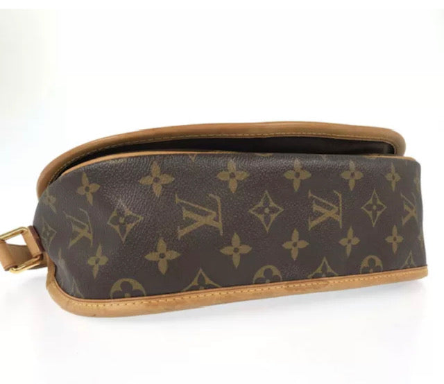 LOUIS VUITTON MONOGRAM MENILMONTAN PM CROSSBODY