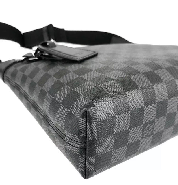 LOUIS VUITTON DAMIER GRAPHITE PM CROSSBODY BAG