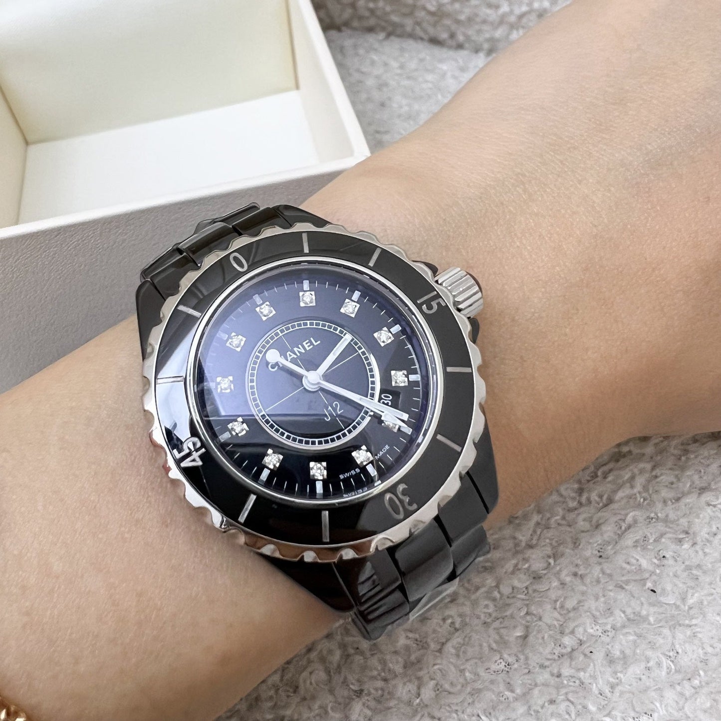 Chanel J12 Watch 33mm with 12 Diamonds in Black Ceramic Bracelet and Steel (2 Extra Links) (Model: H1625)
