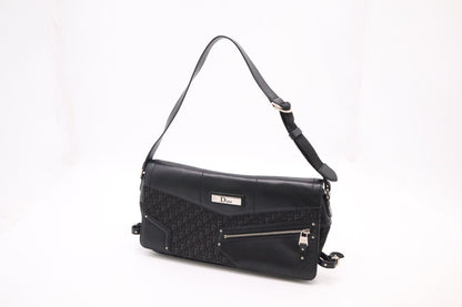 Dior Shoulder Bag in Black Canvas and Leather