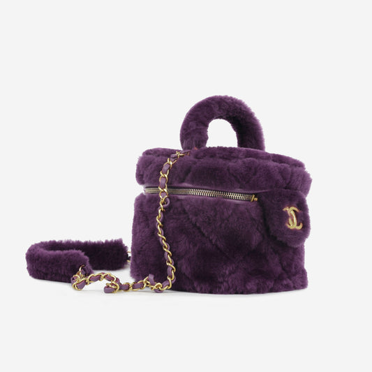 Chanel Vanity Lambskin Gold Clutch Style 2