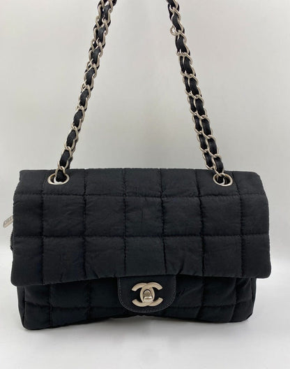 Chanel Flap Black Shoulder Bag Style